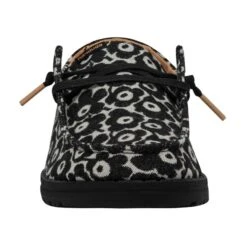 Heydude Hey Dude Women's Wendy Field Of Flowers Black 5 Heydude Hey Dude Women's Wendy Field Of Flowers Black -Heydude Screenshot2023 03 28151720